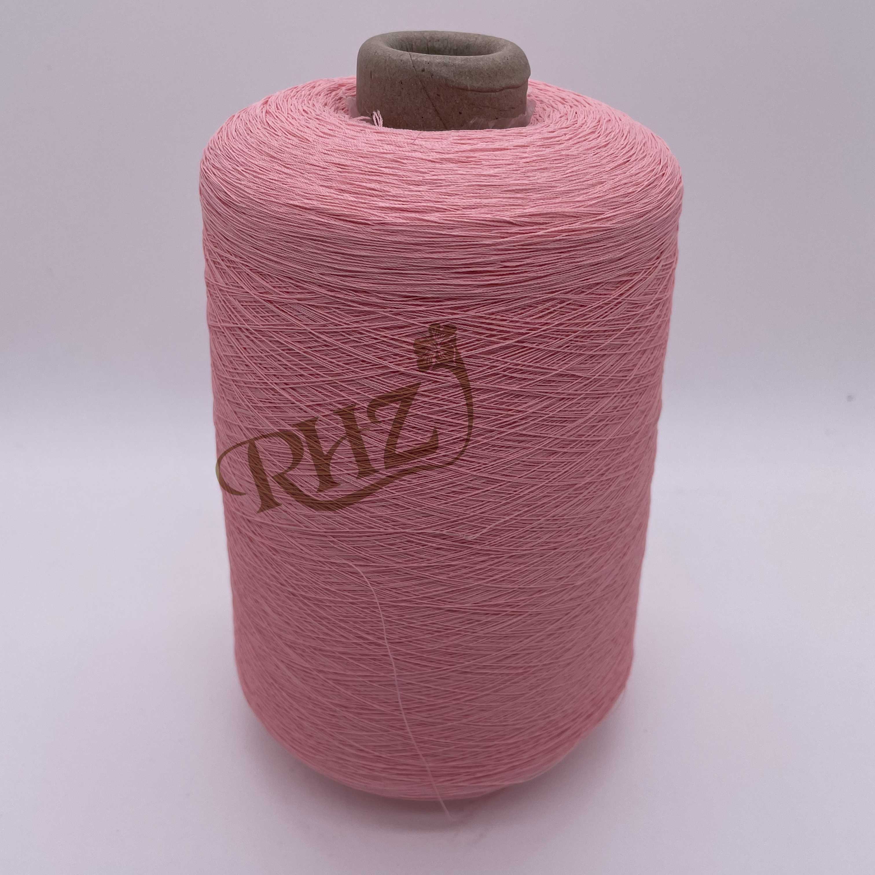 Cotton vs. Polyester: Která tkanina vládne nejvyšší?